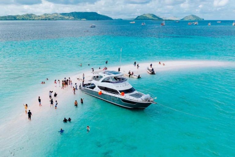 trip-speedboat-labuan-bajo